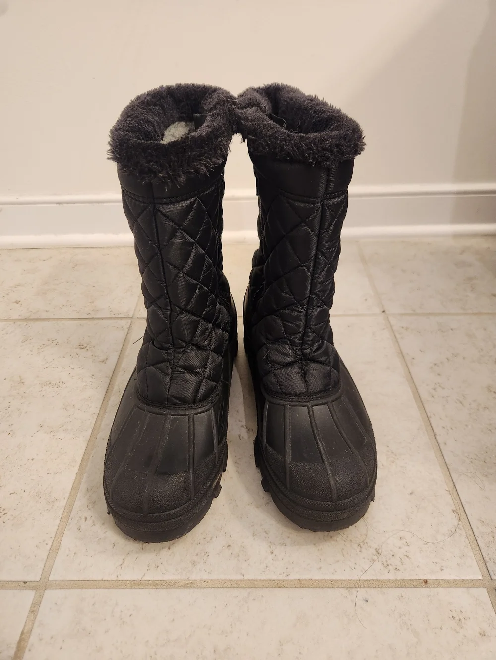 Women's Size 10 Black Winter ‎ Quilted Waterproof Snow Boots